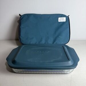 Vintage Pyrex 233-S Baking Dish 3 qt 13 x 9 x 2 in Fluted Glass With LID & Case